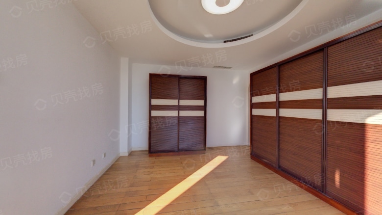 Apartment for rent in Beijing - Photo 4