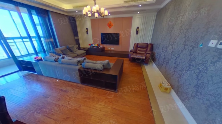 Hefei expat housing - Furnished apartment: New Land Centre