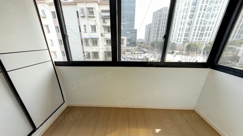 Apartment for rent in Shanghai - Golden Dragon Garden Peony Court - Photo 10