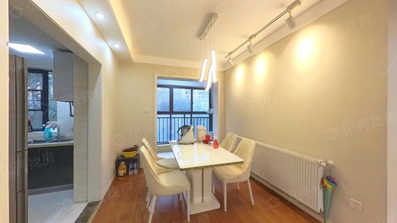 Wuhan expat housing - Furnished apartment: Minghu Haoting