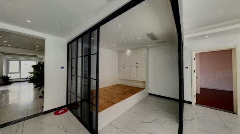 Apartment for rent in Beijing - World Trade International Apartments - Photo 5