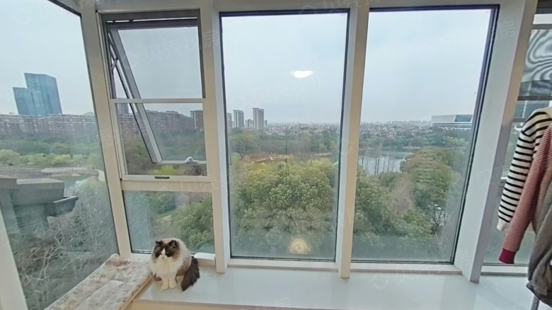 Apartment for rent in Nanjing - Oriental Dragon Lake Bay East Lake Garden - Photo 16