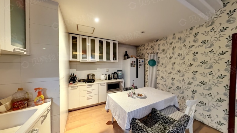 Rent Apartment in Beijing: Apple Community North District - Image 5