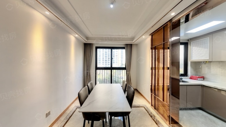 Apartment for rent in Nantong - Phase III of Zhongnan Century Flower City - Photo 2