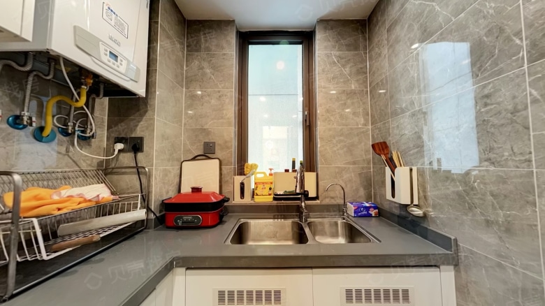 Apartment for rent in Wuhan - Oceanwide Oriental Realm Worldview Plot 3 - Photo 6