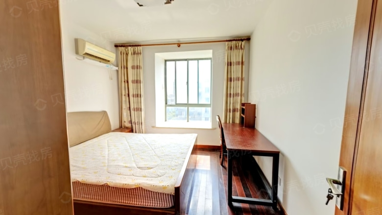 Apartment for rent in Shanghai - Merlin Town - Photo 1