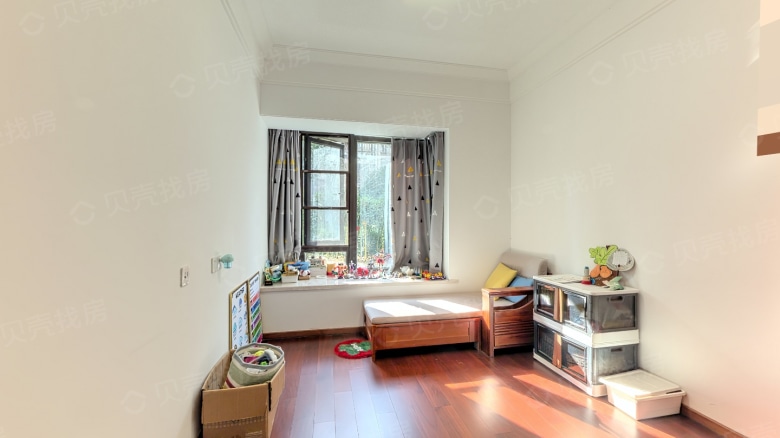 Apartment for rent in Ningbo - Fenglan Xiyuan - Photo 4