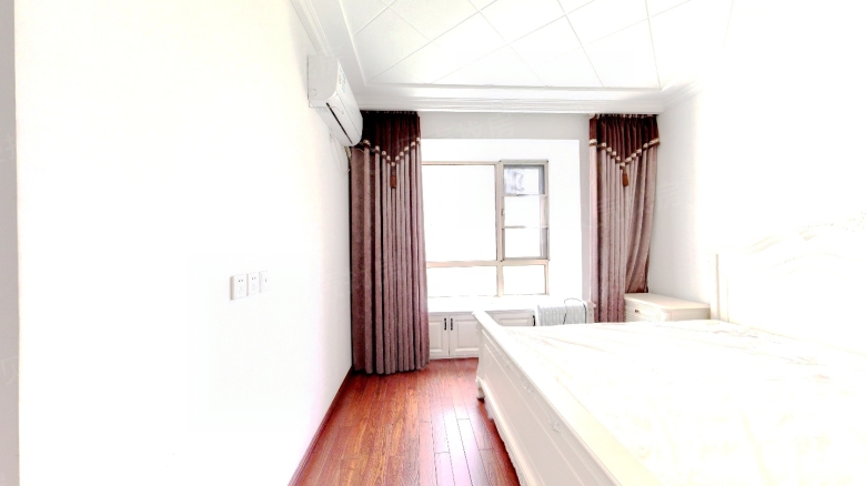 Apartment for rent in Nantong - Phase I of Zhongnan Century Flower City - Photo 4