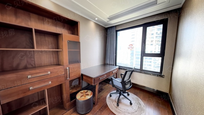 Apartment for rent in Wuxi - R&F No.10, Block B - Photo 5