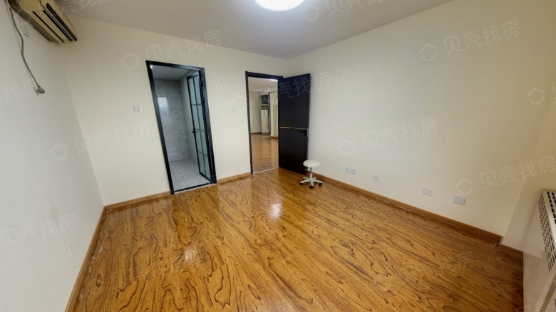 Apartment for rent in Beijing - Photo 4