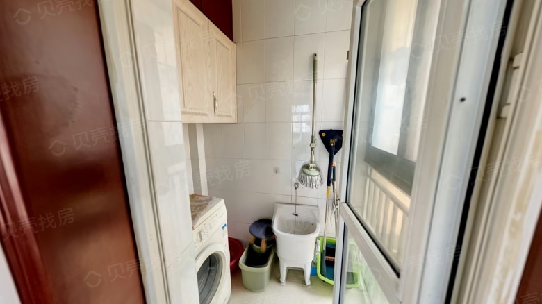 Apartment for rent in Wuhan - Longjiang Court Area A - Photo 8