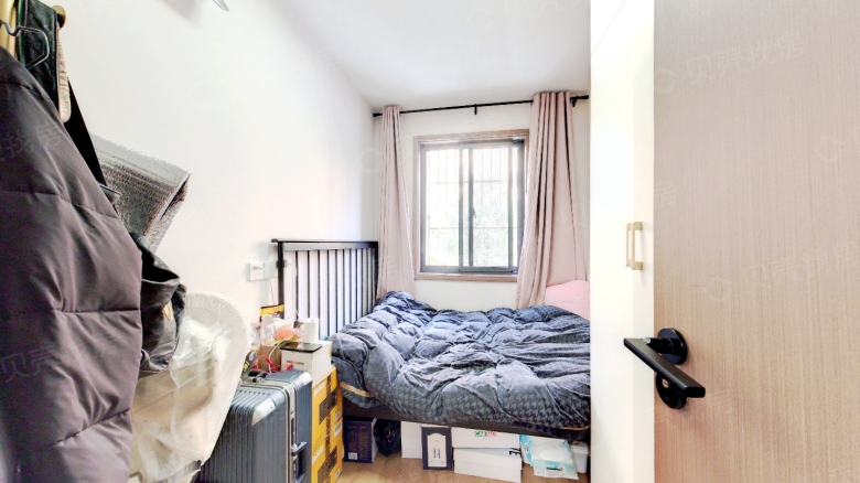 Nanjing expat housing - Furnished apartment: Hidden Dragon Lane, Spring River New City