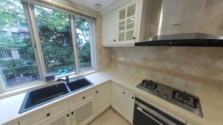 Apartment for rent in Shanghai - Orient Royal Bay - Photo 8