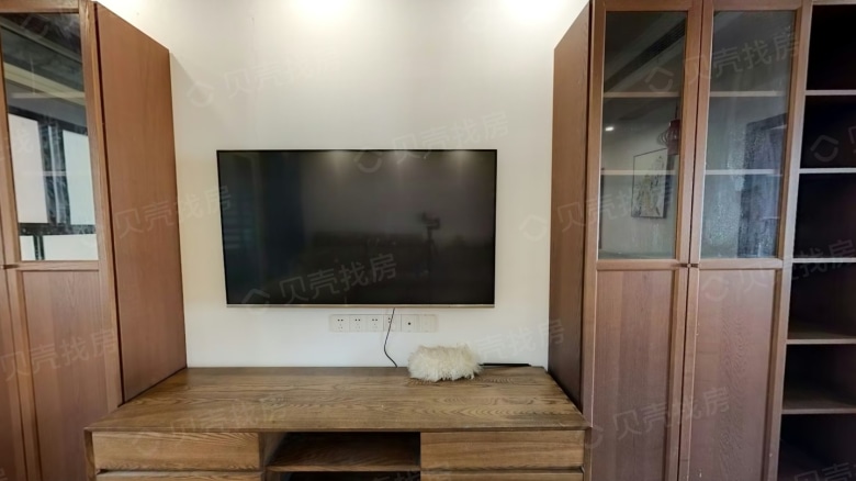 Wuhan expat housing - Furnished apartment: Poly Heartland Phase IX