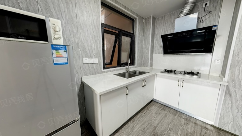 Apartment for rent in Nantong - Huaqiang City - Photo 7