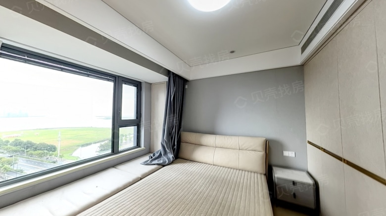 Related Property Image