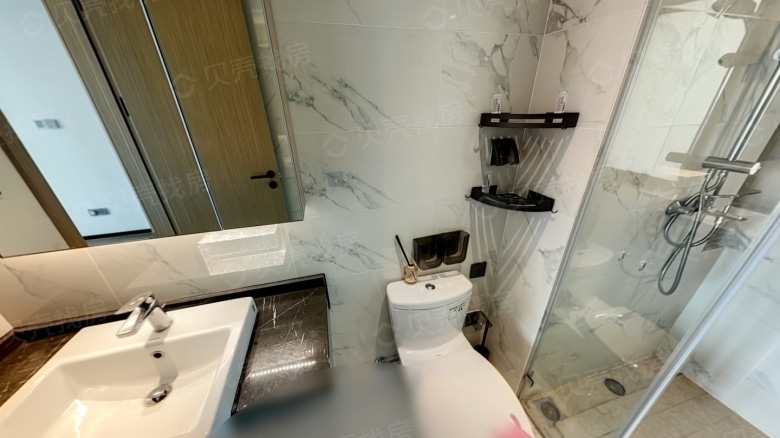 Apartment for rent in Wuhan - Oceanwide Oriental Realm Worldview Plot 8 - Photo 5