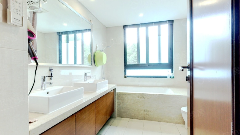 Suzhou expat housing - Furnished apartment: Yanlord Tangyue Bay East Zone