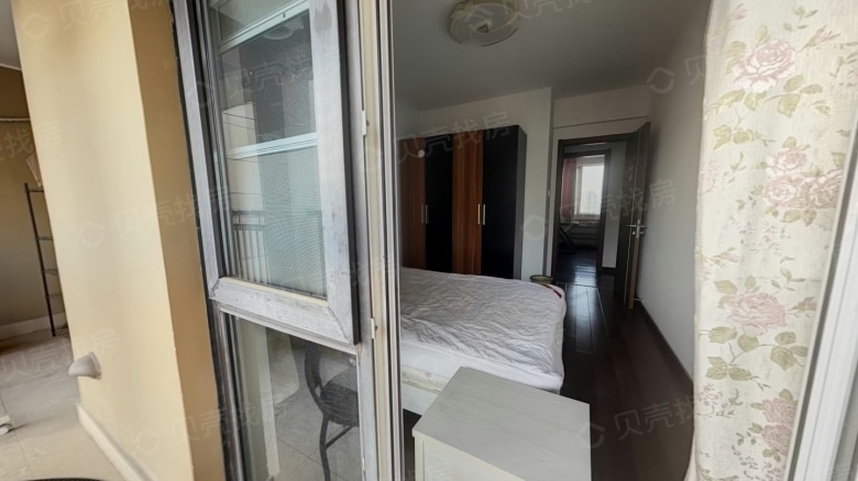 Apartment for rent in Wuhan - Vanke City Blossom Garden - Photo 2