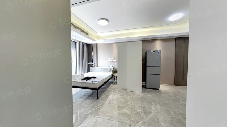 Apartment for rent in Wuhan - Green City Phoenix Rising Joyful Melody - Photo 1