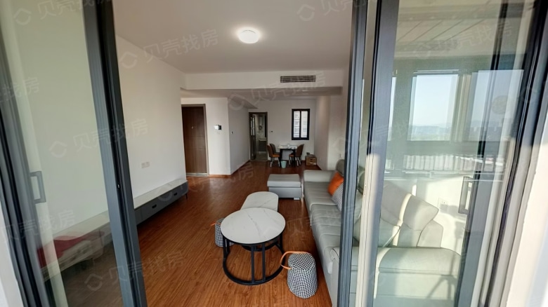 Apartment for rent in Nanjing - Zhengrong Runlan Mansion - Photo 3