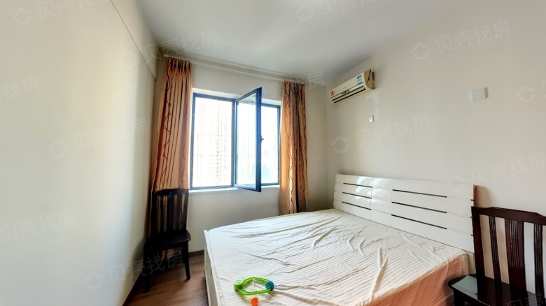 Rent Apartment in Changsha: Rongke 30,000 Feet
