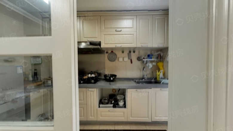 Apartment for rent in Qingdao - Zhonghai Qingjiang Huafu - Photo 6