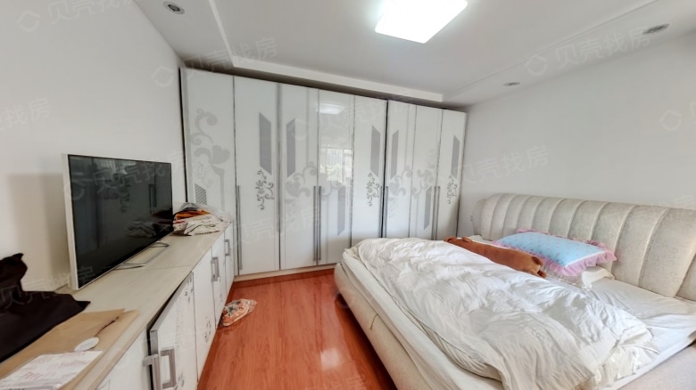 Apartment for rent in Beijing - Photo 2