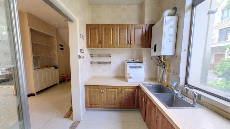 Apartment for rent in Lanzhou - Smart Financial City Zone B - Photo 7