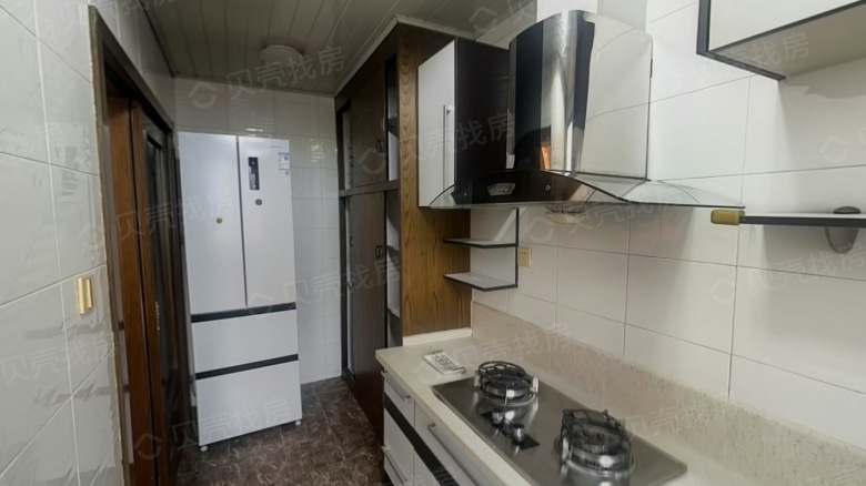 Apartment for rent in Shanghai - Rainbow Crown Apartments - Photo 6