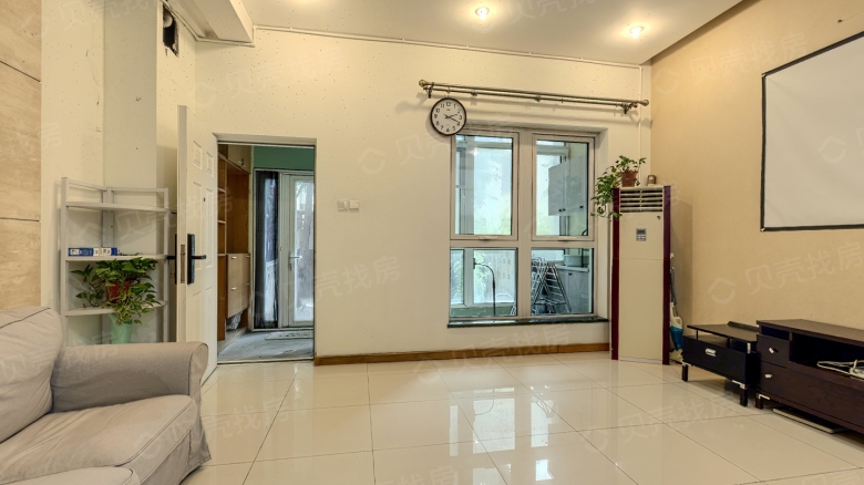 Apartment for rent in Beijing - Emerald City Phase II - Photo 1