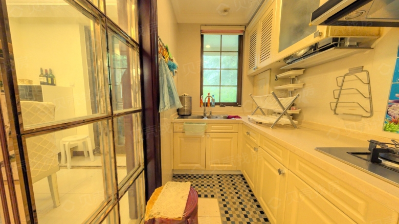 Apartment for rent in Qingdao - Shanhai Bay - Photo 4