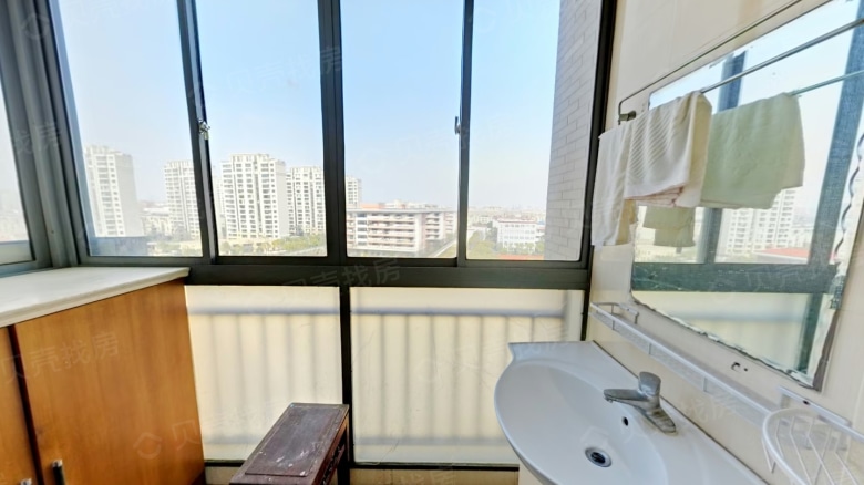Apartment for rent in Shanghai - Merlin Town - Photo 9