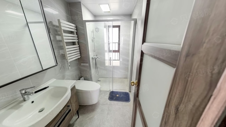 Apartment for rent in Wuhan - Country Garden Guanggu Shili Chunfeng - Photo 4