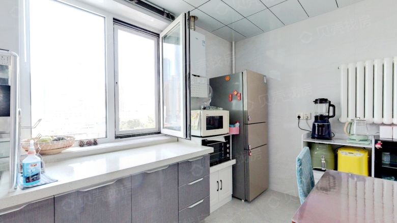 Apartment for rent in Qingdao - Dunhua Road (Central Business District) - Photo 4