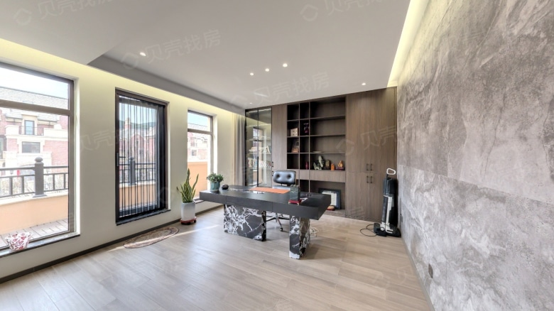 Longshan Heath Manor