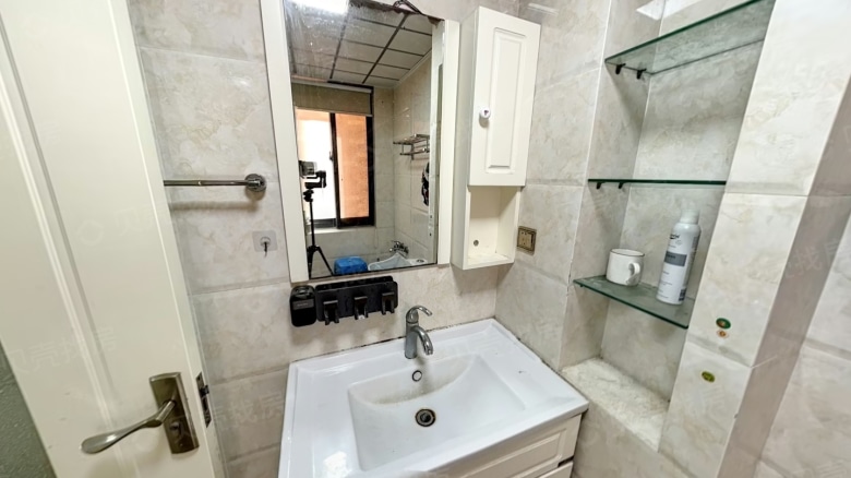 Apartment for rent in Nanjing - Yicui Residence - Photo 8