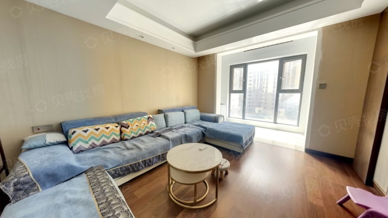 Wuhan expat housing - Furnished apartment: Green Valley Central City