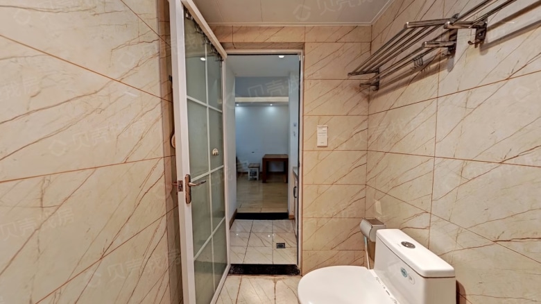 Apartment for rent in Wuhan - BaRuijing Central Living Area Phase VI - Photo 6