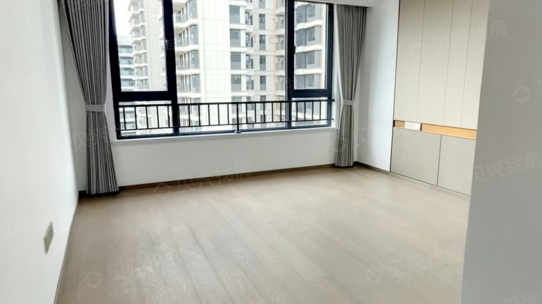 Chengdu expat housing - Furnished apartment: Qinchuan Forest Language