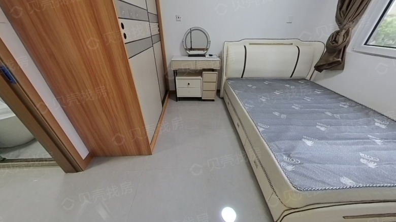 Apartment for rent in Shanghai - Kuangxiang Fourth Village - Photo 3