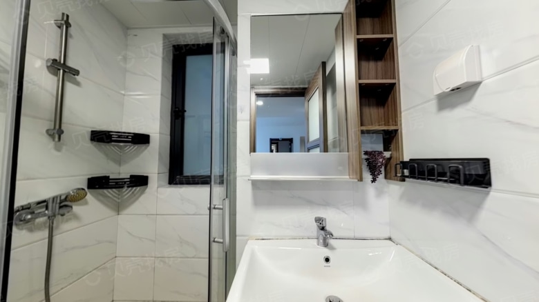 Apartment for rent in Wuhan - Country Garden Tiwan Bay - Photo 7