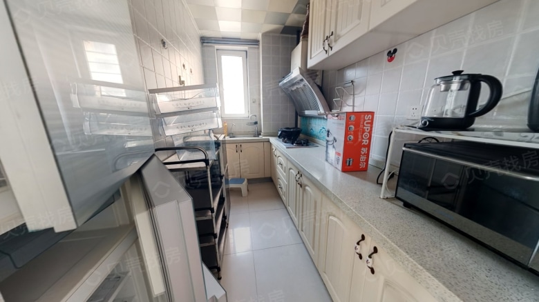 Apartment for rent in Qingdao - Haiqing Royal Garden - Photo 6