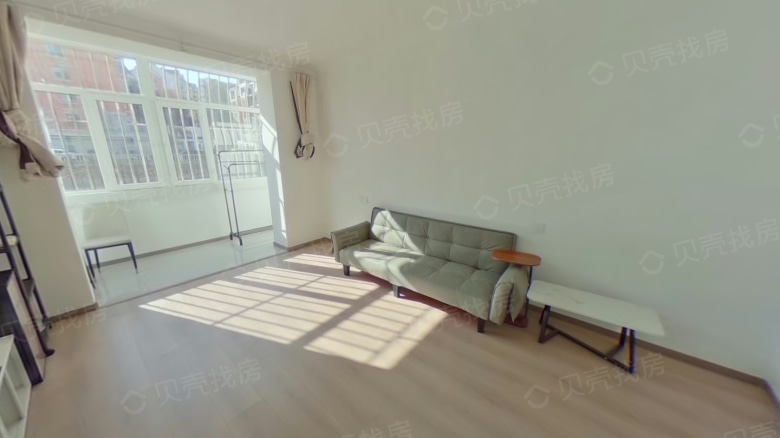 Rent Apartment in Dalian: Xiaolong Street