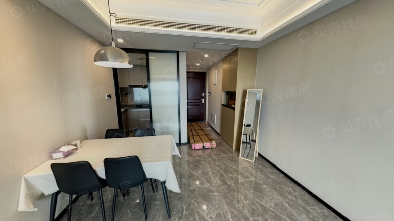 Apartment for rent in Wuhan - Oceanwide Oriental Realm Worldview Plot 8 - Photo 2