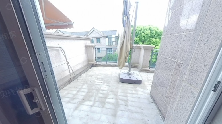 Apartment for rent in Shanghai - Orient Royal Bay - Photo 13