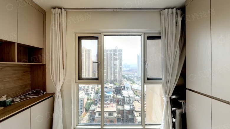 Apartment for rent in Wuhan - Helen Spring Phase IV - Photo 2