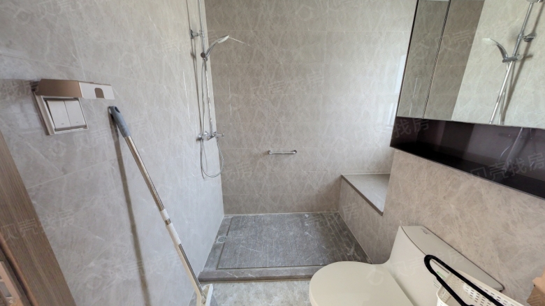 Apartment for rent in Nantong - Cui Lake Riverside by China Overseas - Photo 6