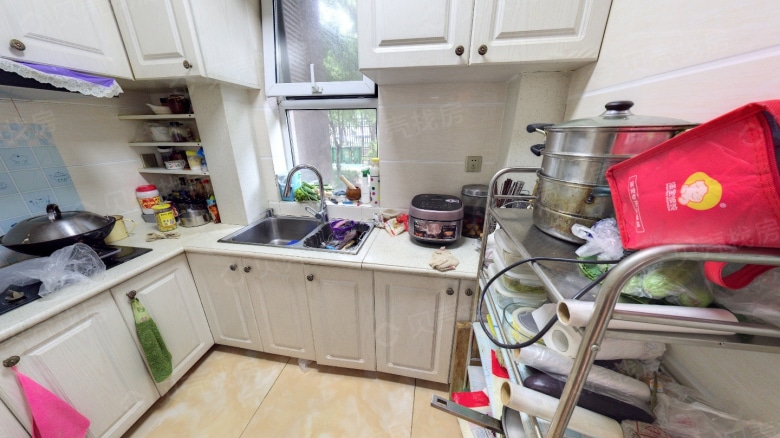 Apartment for rent in Shenyang - Markham Camphor Tree - Photo 4