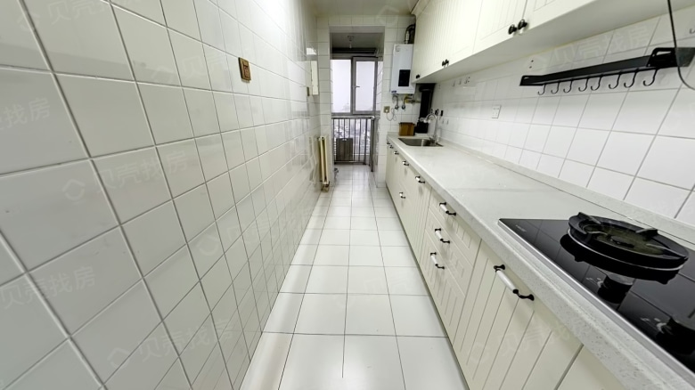 Rent Apartment in Beijing: No. 46 Nanlishi Road Compound - Image 5